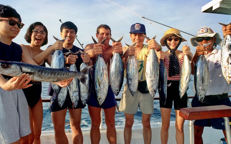 Big Game Sport Fishing Day Tour at Raya Islands